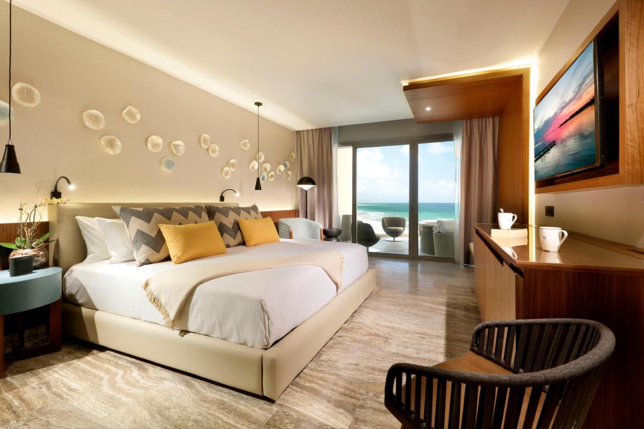 Family Selection At Grand Palladium Select Costa Mujeres Cancún Exteriör bild