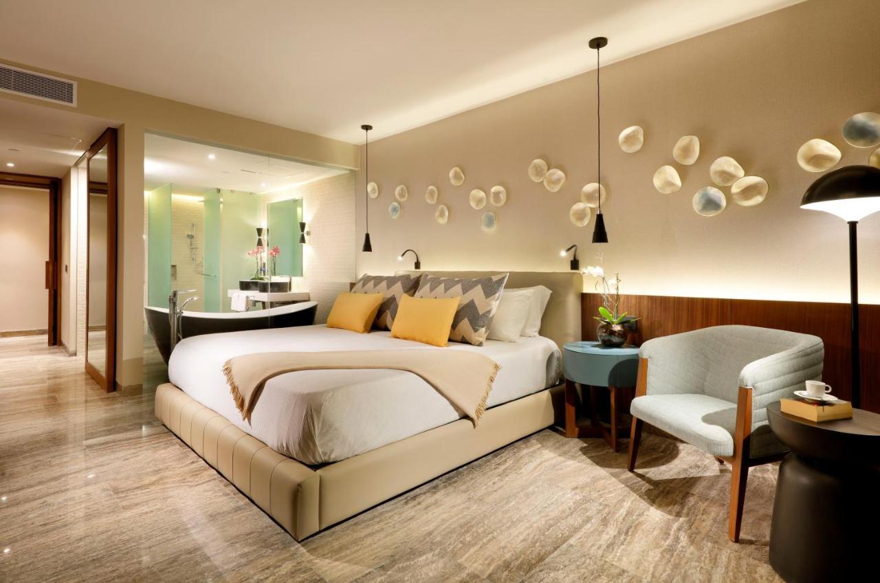 Family Selection At Grand Palladium Select Costa Mujeres Cancún Exteriör bild